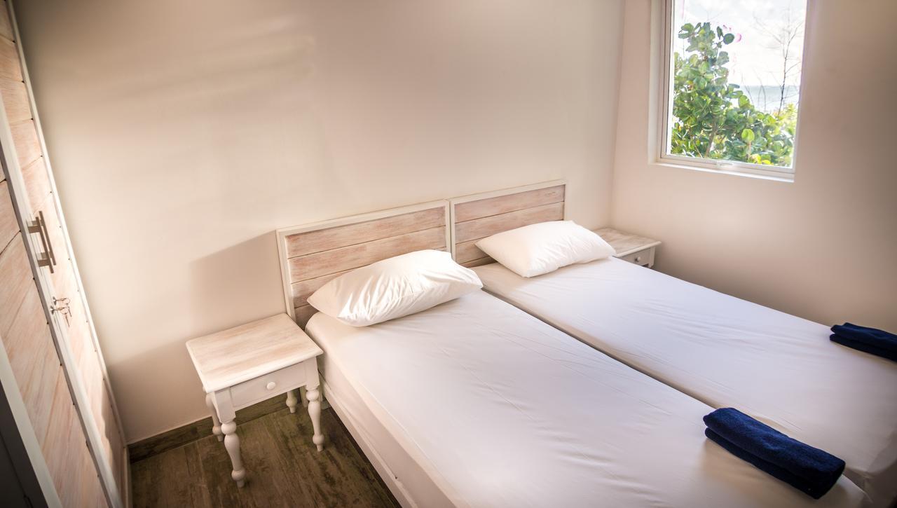 Island Hostels Mount Lavinia マウントラビニア エクステリア 写真